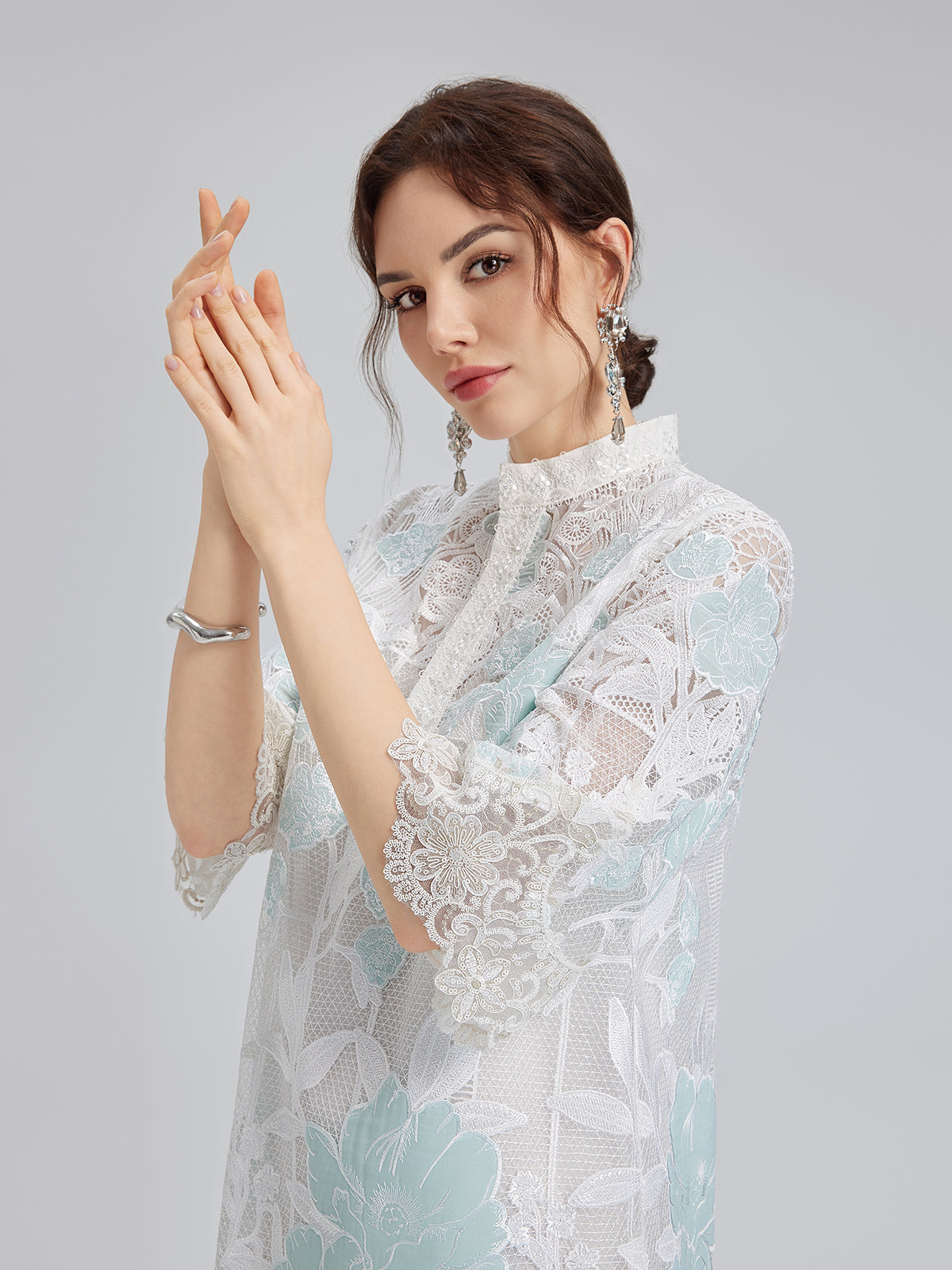 Guipure Lace Embroidered Openwork Appliqué Robe