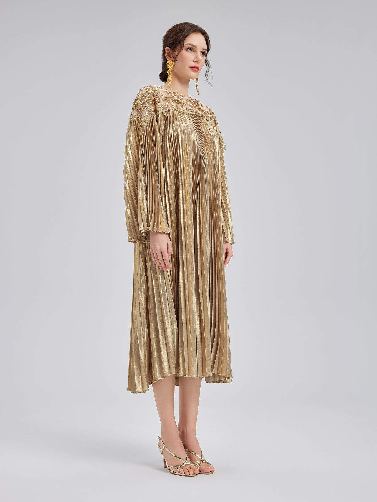 Elegant Gold Embroidery Pleats Dress