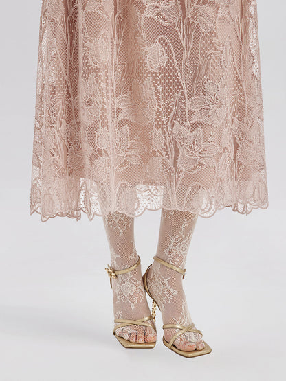 Lace-Collared Floral Embellished Set